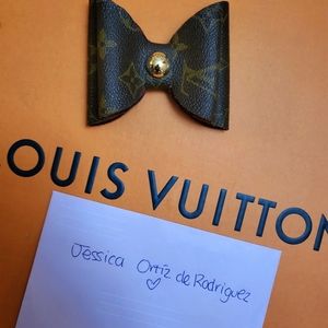 2 Louis vuitton hair bows